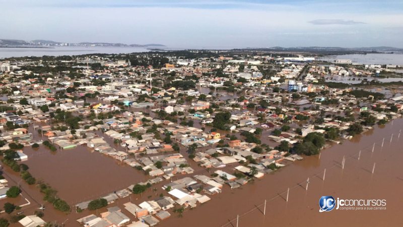 Vista aérea de Eldorado do Sul, inundada pela enchente que assola o RS - Foto: Divulgação/Defesa Civil
